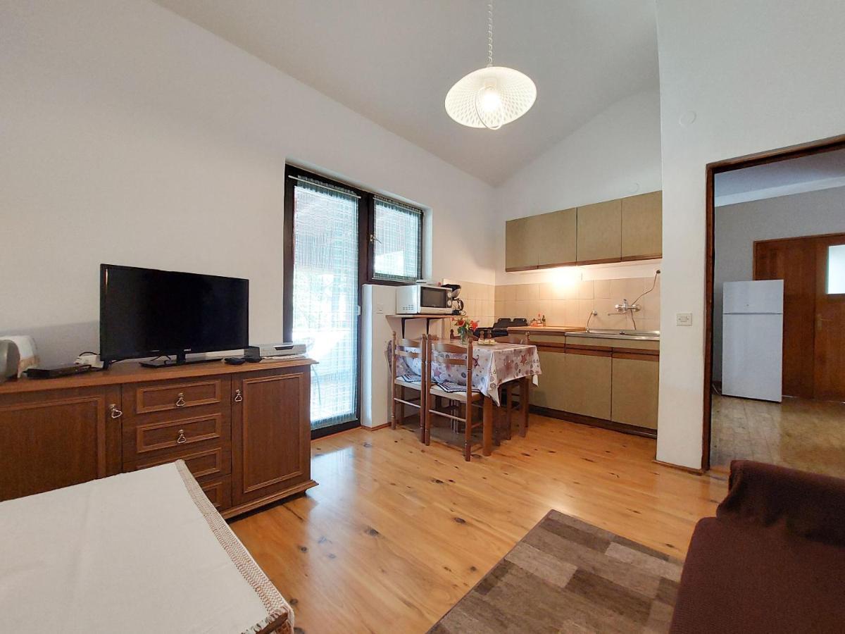Apartments Vilim Пинезичи Экстерьер фото
