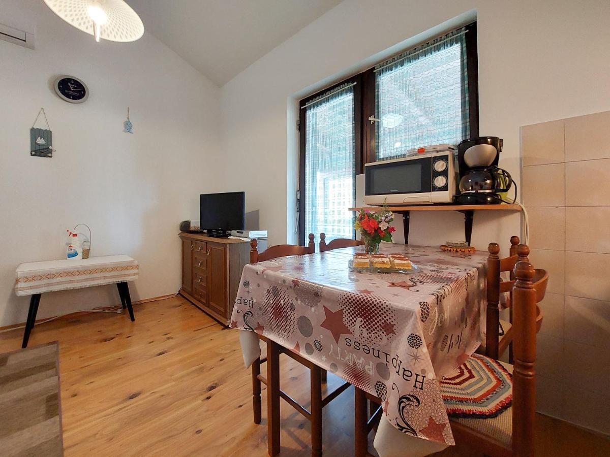 Apartments Vilim Пинезичи Экстерьер фото