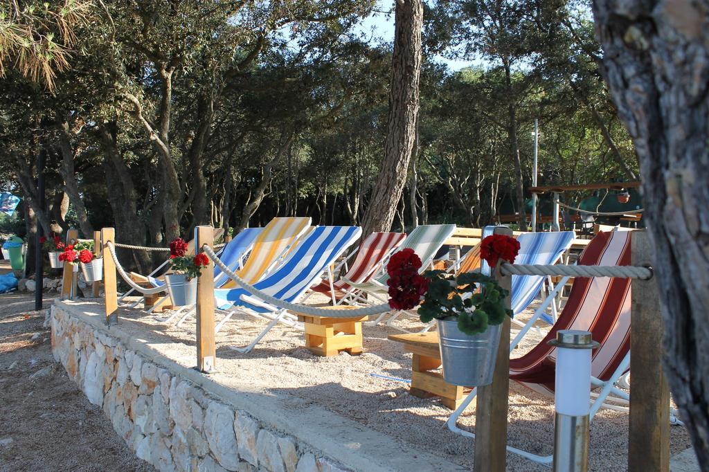 Apartments Vilim Пинезичи Экстерьер фото